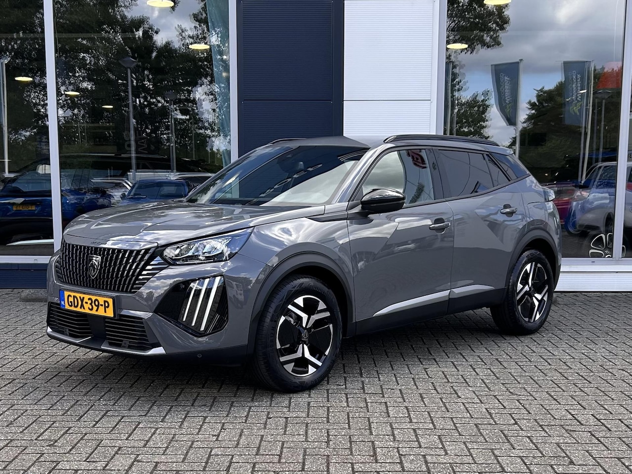 Peugeot 2008 - 1.2 Puretech 130pk Allure Pack Automaat | Navigatie | Androidauto + Apple Carplay | Parkee - AutoWereld.nl