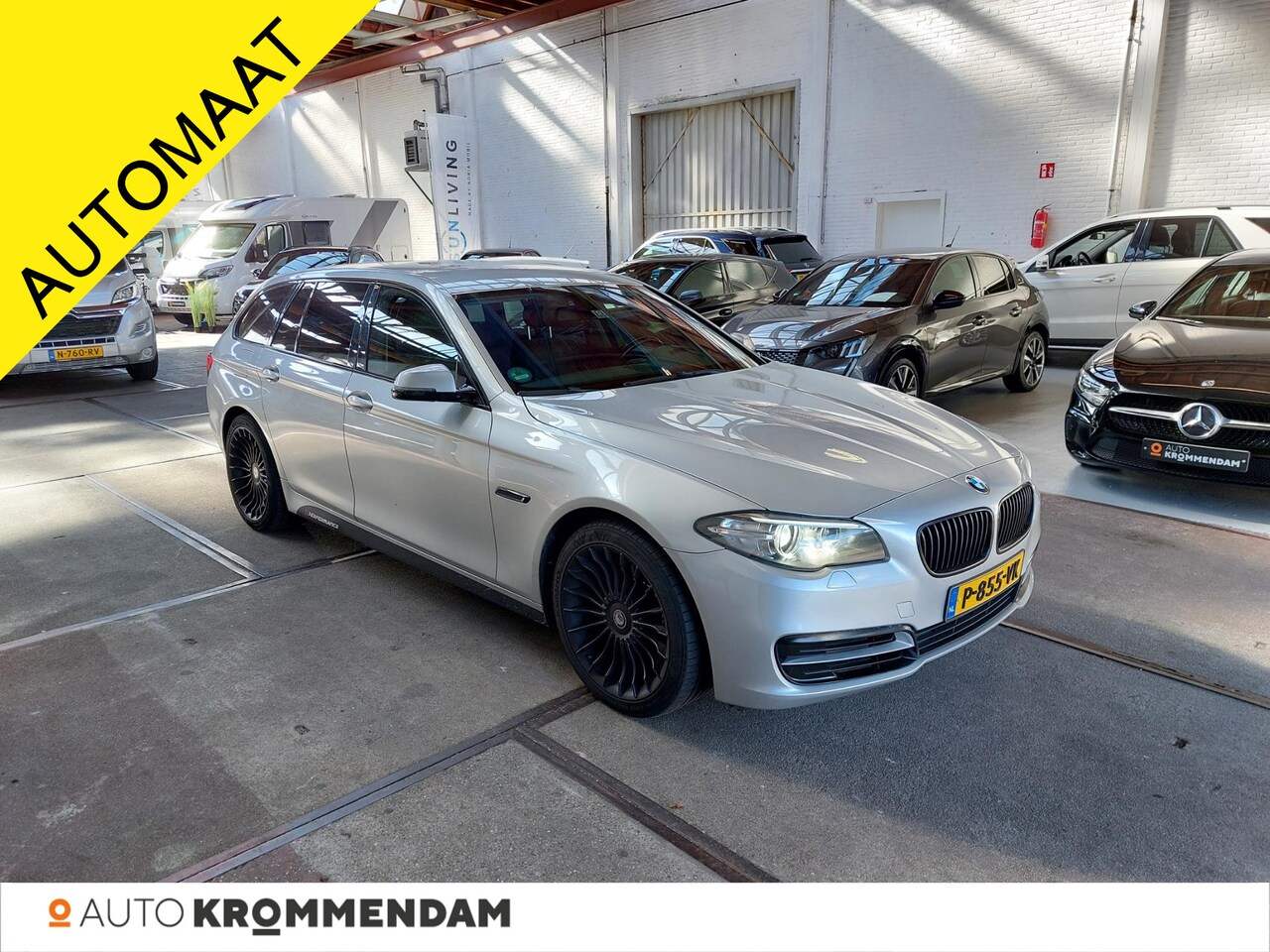 BMW 5-serie Touring - 520d 190 pk Automaat - AutoWereld.nl