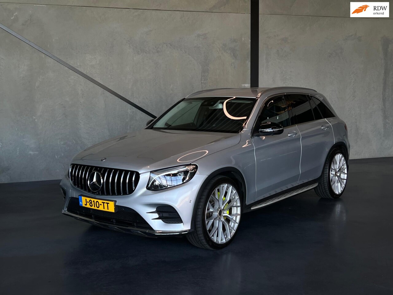 Mercedes-Benz GLC-klasse - 250 4MATIC Ambition AMG, AIRMATIC Luchtvering, 360°, Comand, Standkachel, enz.. - AutoWereld.nl