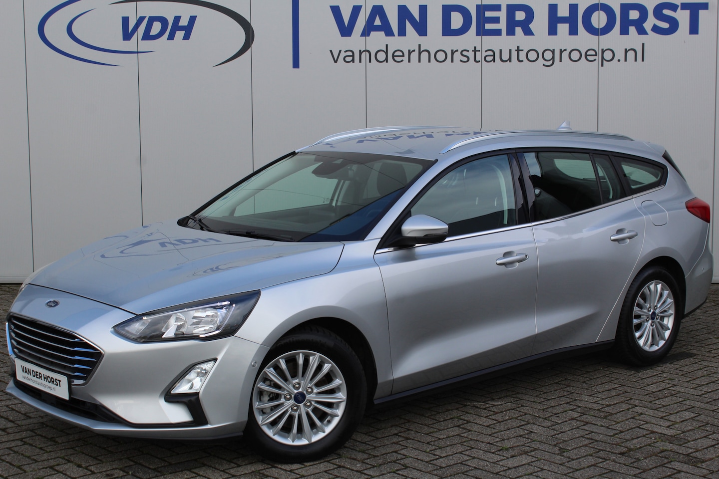 Ford Focus Wagon - 1.0-125pk EcoBoost Mild-hybrid Titanium. Mooie, ruime, luxe en comfortabele Ford Focus wag - AutoWereld.nl