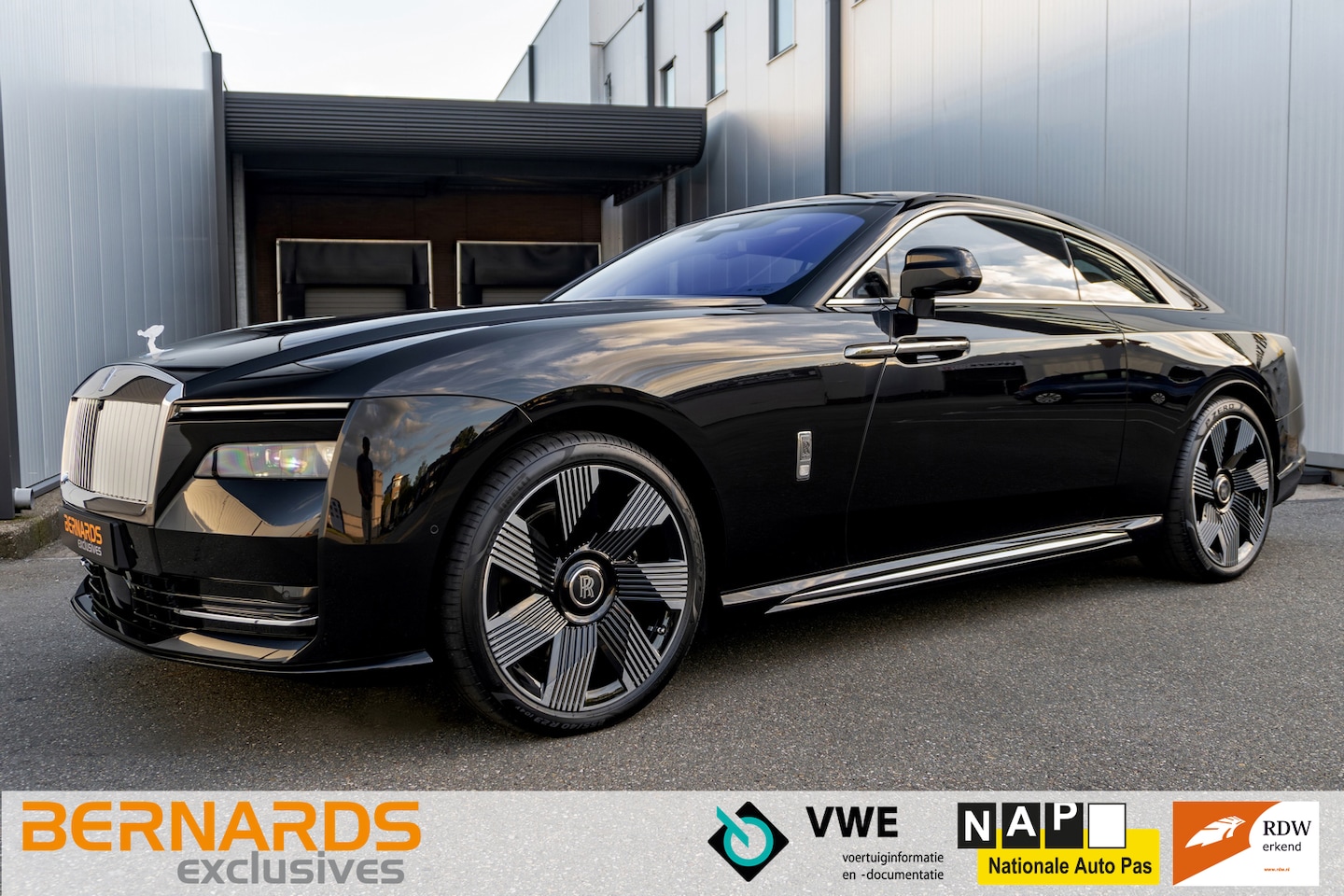 Rolls-Royce Spectre - Infinity Black - NEW - AutoWereld.nl