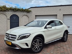 Mercedes-Benz GLA-Klasse - 180 Aut.|Airco|Cruise|Navi|Led|Pdc