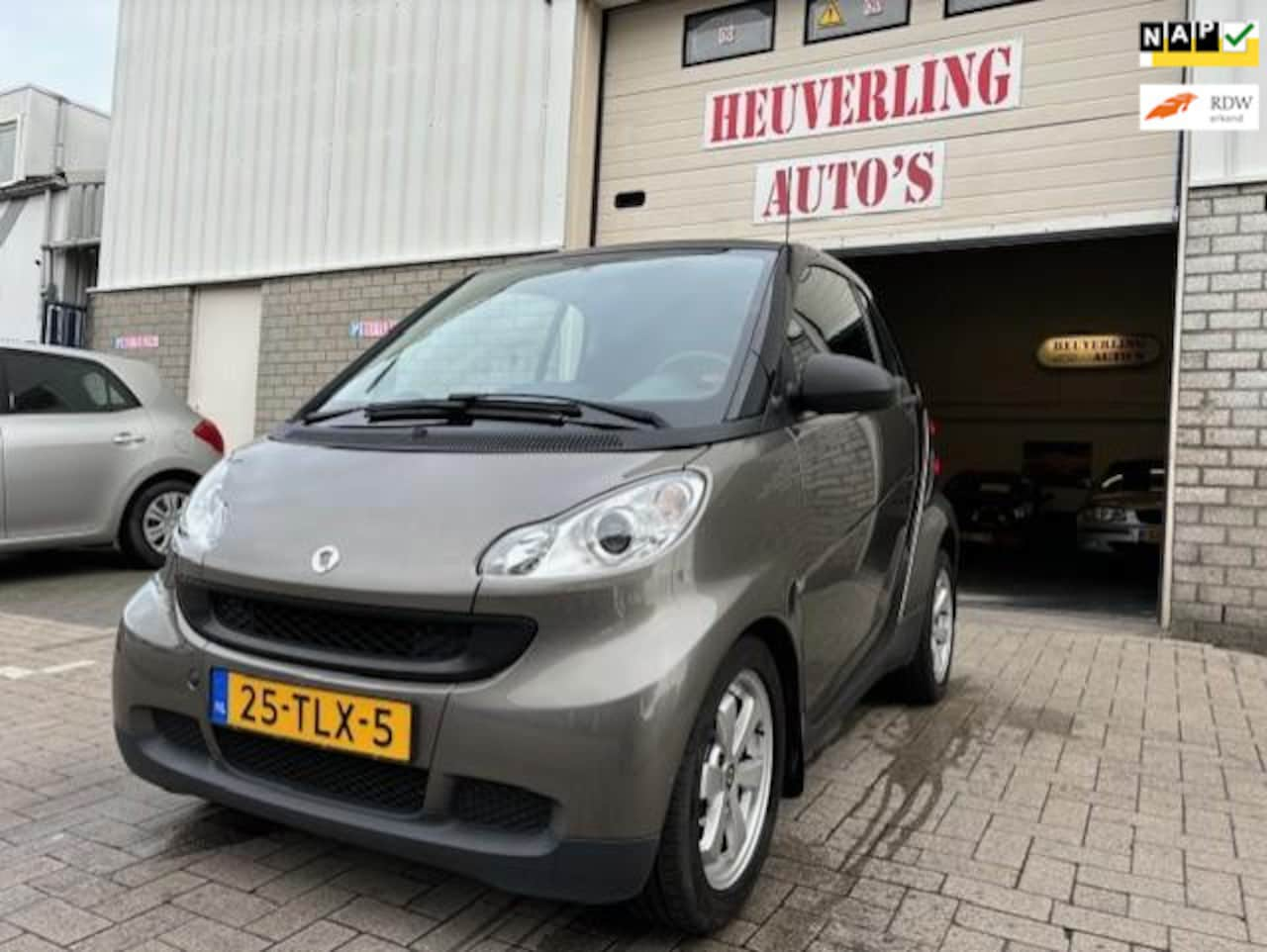 Smart Fortwo coupé - 1.0 mhd Pure|AUTOMAAT|AIRCO - AutoWereld.nl