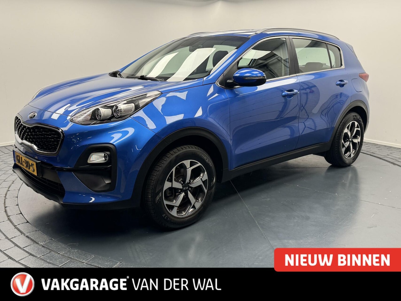 Kia Sportage - 1.6 GDi DynamicLine Navigatie-Cr.contr-Airco-Lm17''velgen-PDC - AutoWereld.nl