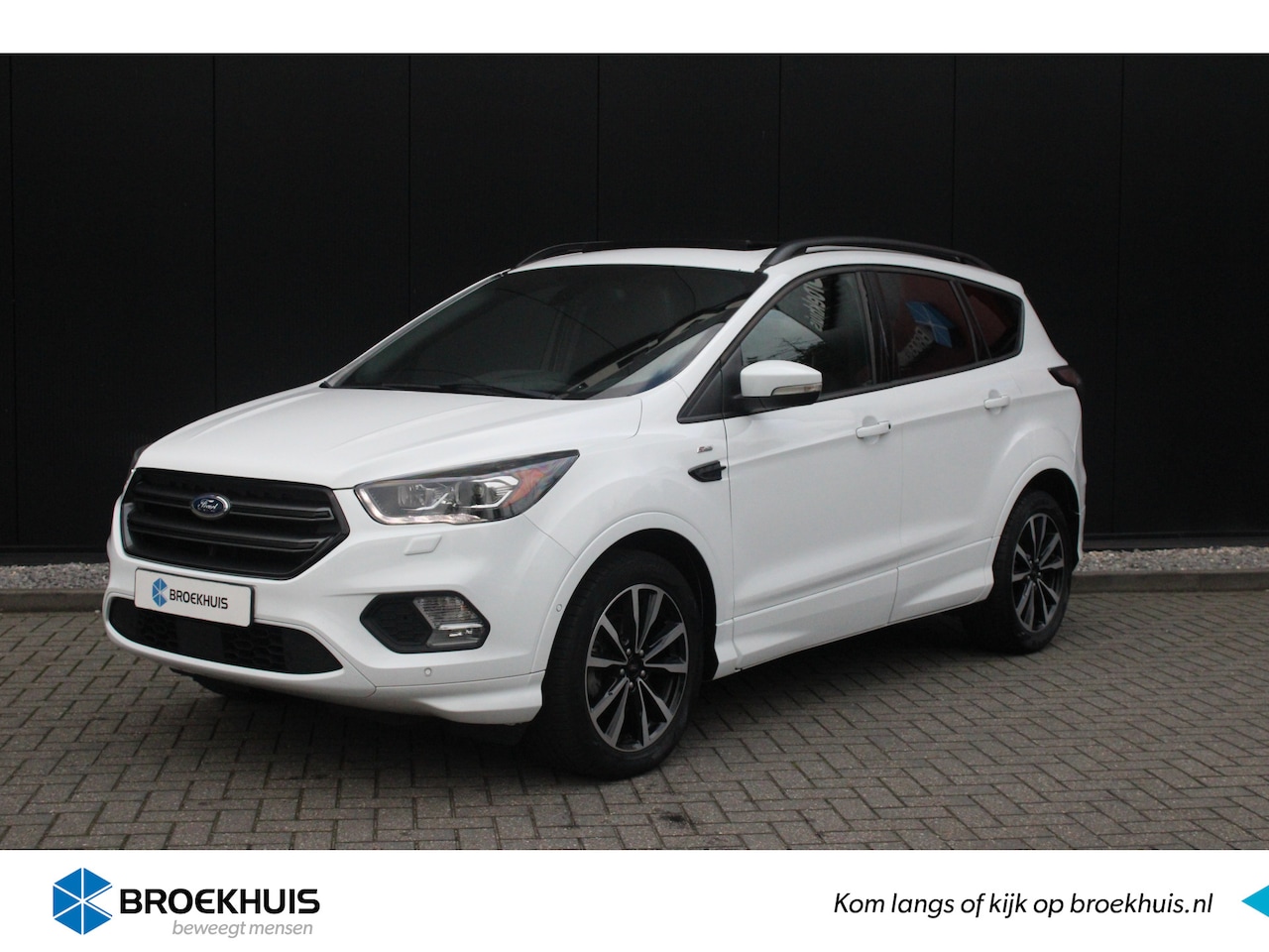 Ford Kuga - 1.5 120PK ST-Line | 100% dealer o.h. | Panoramadak | Xenon | Afn. trekhaak | Camera | Wint - AutoWereld.nl