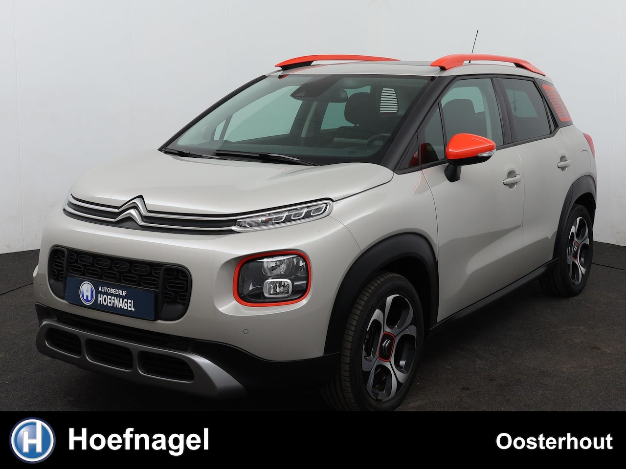 Citroën C3 Aircross - 1.2 PureTech S&S Shine Automaat | Panoramadak | Camera |Navigatie | Cruise Control - AutoWereld.nl