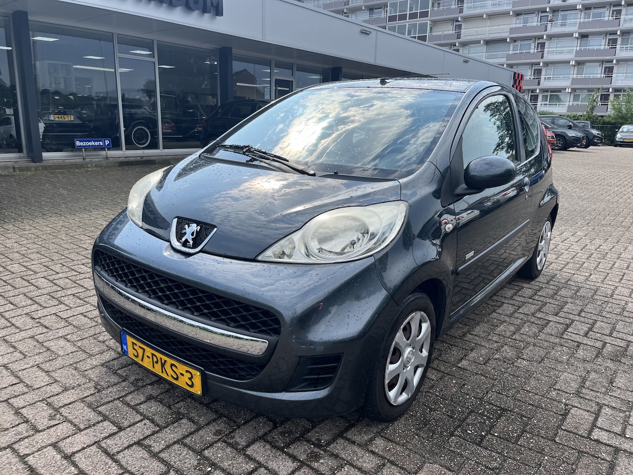 Peugeot 107 - 1.0-12V Millesim 200 Airco Nap - AutoWereld.nl