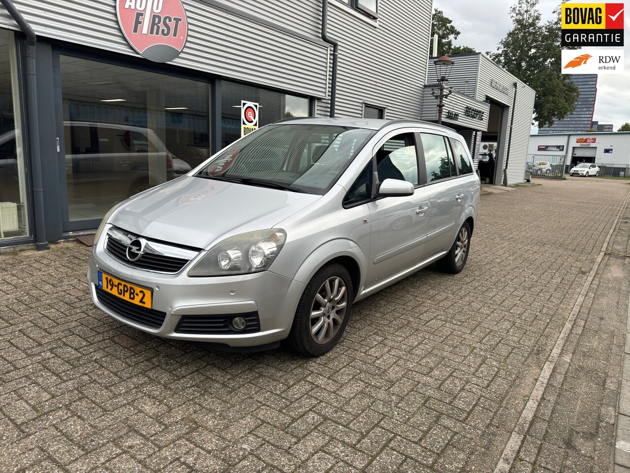 Opel Zafira - 1.6 Temptation / 7-pers / Airoco/ trekhaak / cruise controle/ navi - AutoWereld.nl