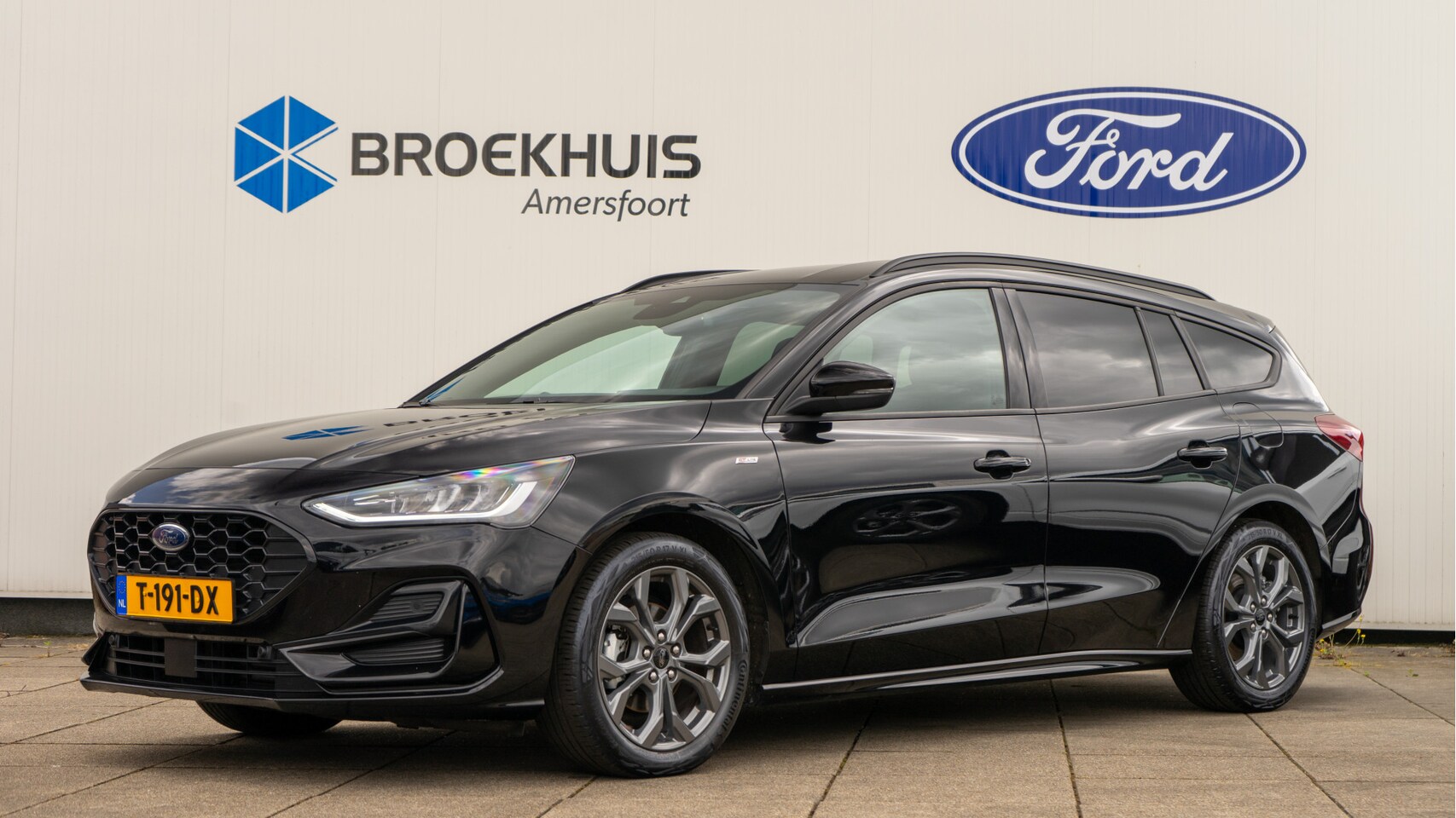 Ford Focus Wagon - 1.0 EcoBoost Hybrid ST Line | Winterpack | Dealer onderhouden | - AutoWereld.nl