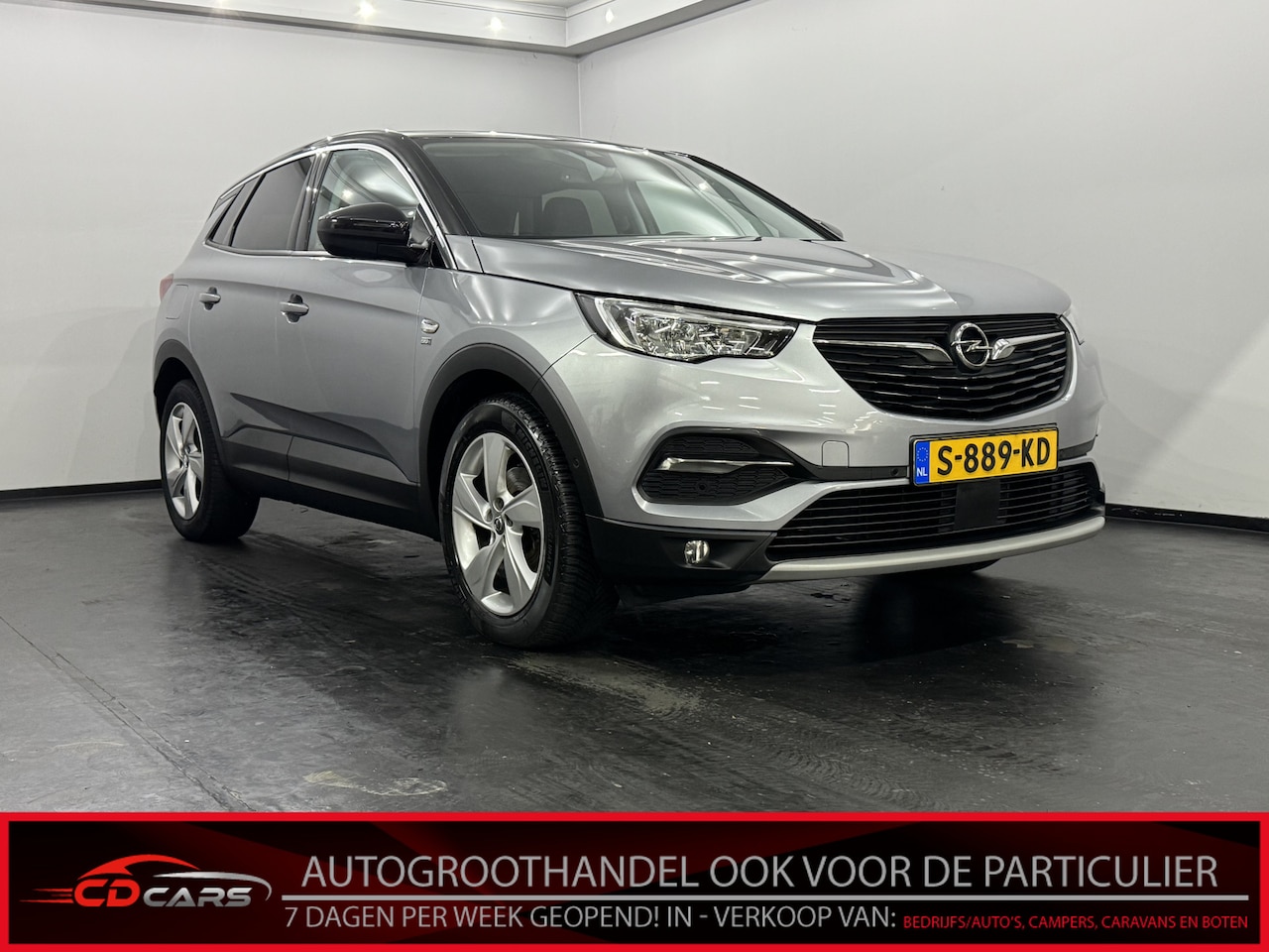 Opel Grandland X - 1.2 Turbo Business Edition Half leder, Camera, Navi, Winterpakket, Cruise control, Rijstro - AutoWereld.nl