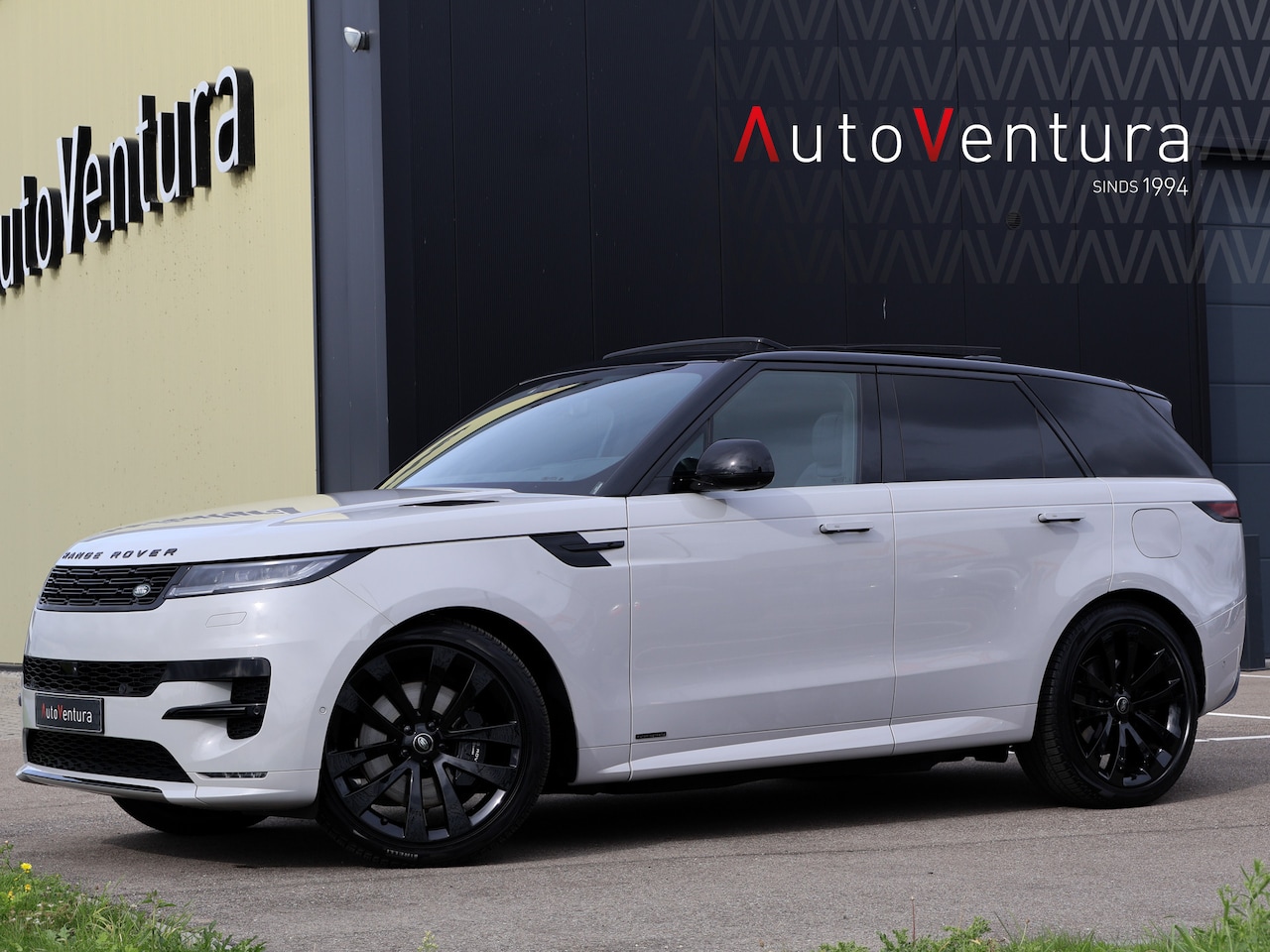 Land Rover Range Rover Sport - P550e Autobiography | Cold Climate | Koelbox | Trekhaak | 23'' | Blackpack - AutoWereld.nl