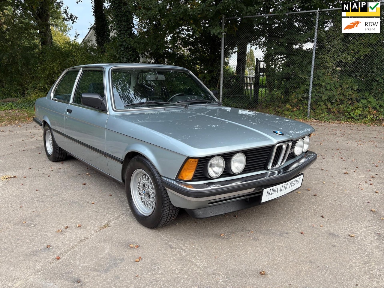 BMW 3-serie - E21, ongerestaureerd, 6 cilinder, elektrische spiegel, en ramen, Saphirblau metallic - AutoWereld.nl