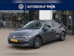 Volkswagen Golf - 1.5 TSI Style 130PK / 96kW, Panoramadak, navigatie, privacy glas, 17" 'Ventura' LMV, Ergo