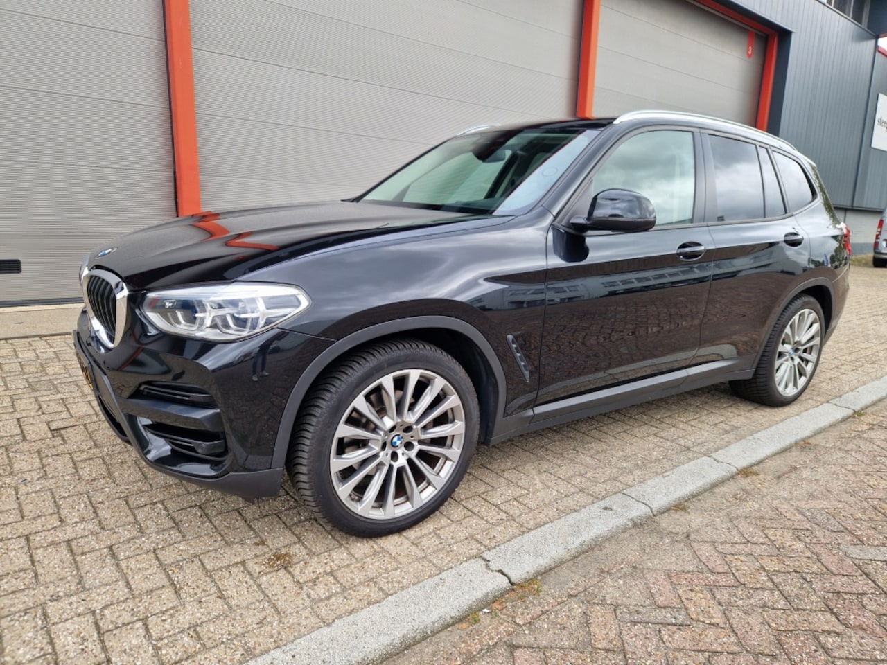 BMW X3 - xDrive20d High Ex. pano jaar garantie - AutoWereld.nl