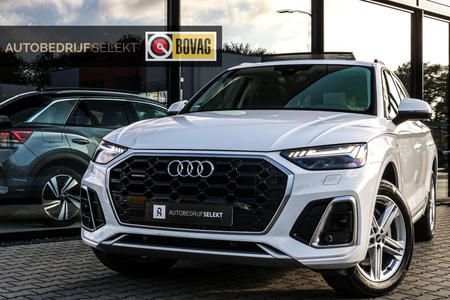 Audi Q5 - 50 TFSI e quattro S-line - TREKHAAK - PANO - MATRIX - AutoWereld.nl