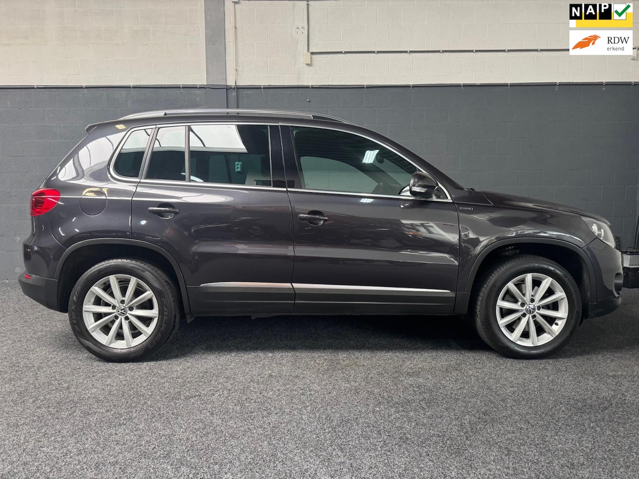 Volkswagen Tiguan - 1.4 TSI Sport&Style - AutoWereld.nl