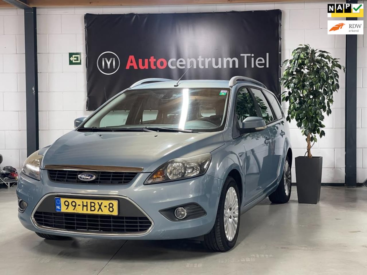 Ford Focus Wagon - 1.6 Titanium 1.6 Titanium - AutoWereld.nl