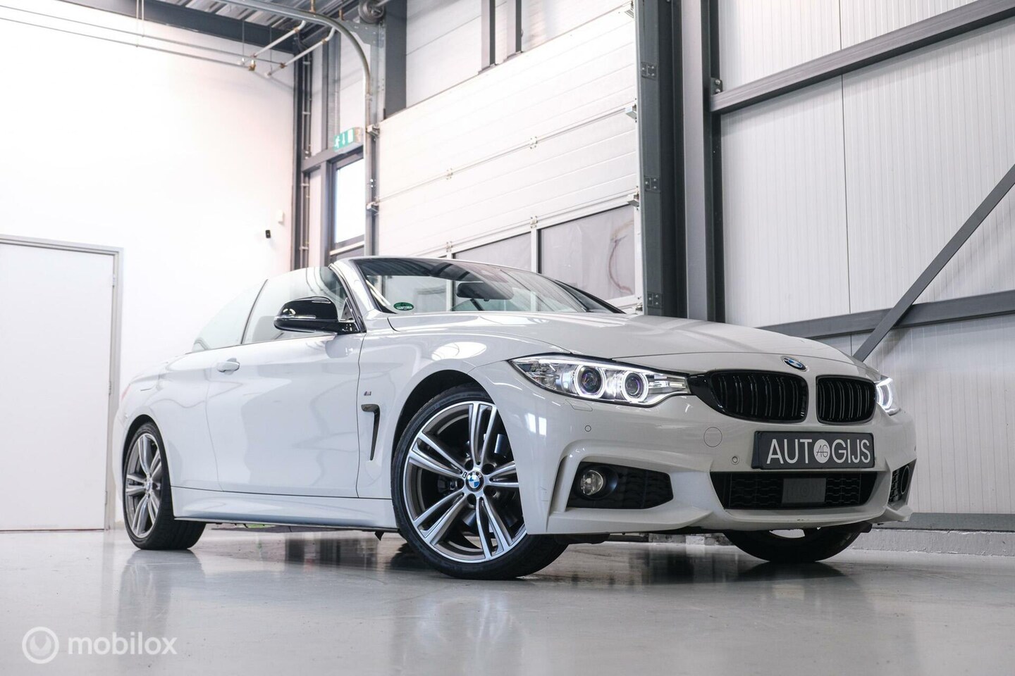 BMW 4-serie Cabrio - 430i High Executive | M performance | Airscarf | Alpinweiss | Shadowline | - AutoWereld.nl