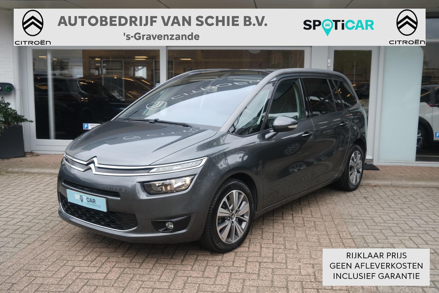 Citroën Grand C4 Picasso - PT 130 Business Trekhaak | Camera | 17" etc - AutoWereld.nl