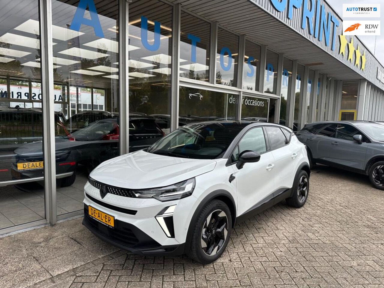 Renault Captur - 1.3 Mild Hybrid techno 140pk / NAVIGATIE / ACHTERUITRIJCAMERA - AutoWereld.nl