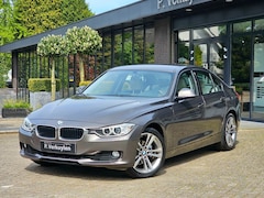 BMW 3-serie - 320I EXE Aut I NAVIGATIE I LEDER I 18 INCH VELGEN I