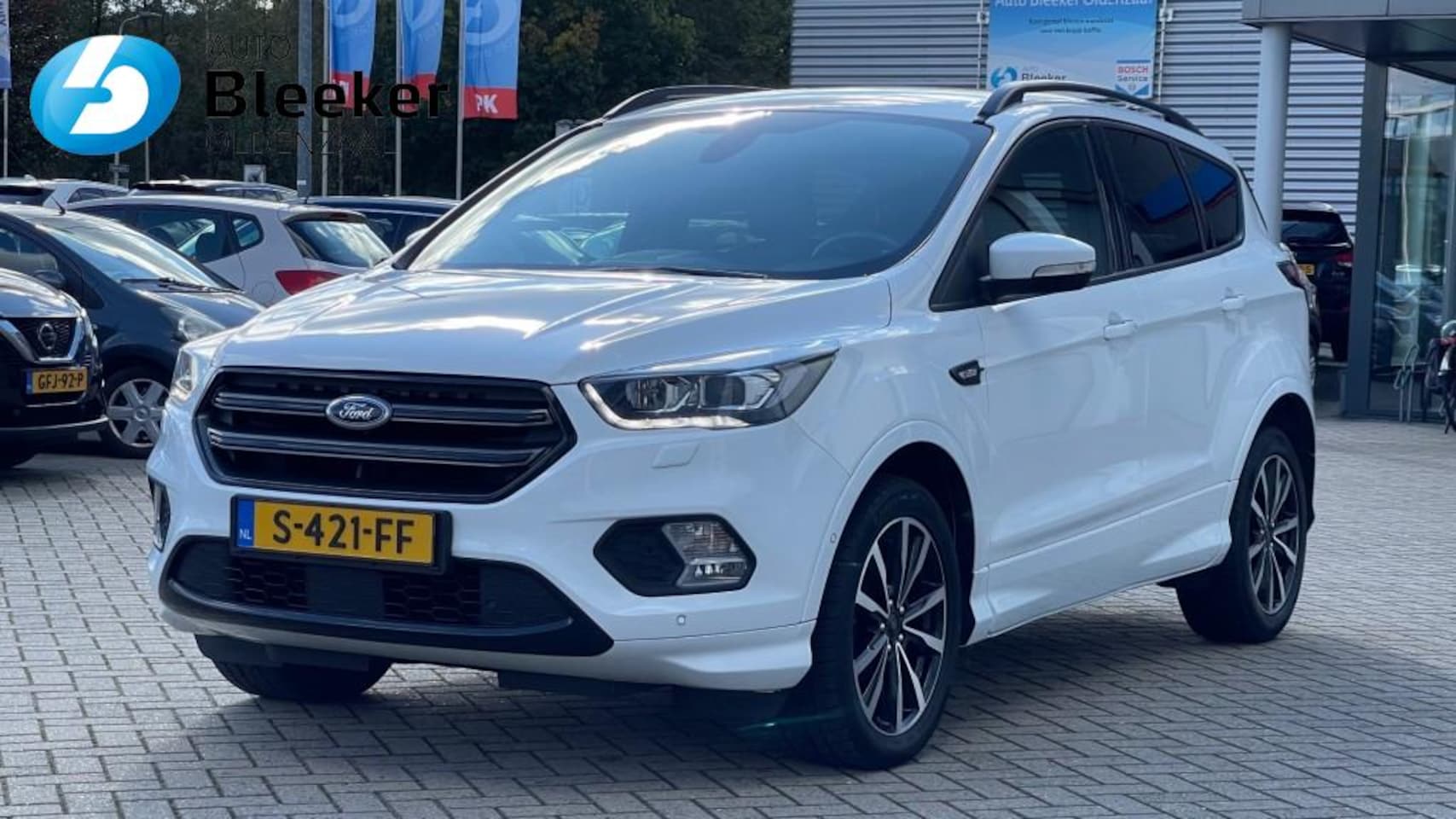 Ford Kuga - 1.5 EcoBoost ST Line Autom Parkeren Electrische achterklep - AutoWereld.nl