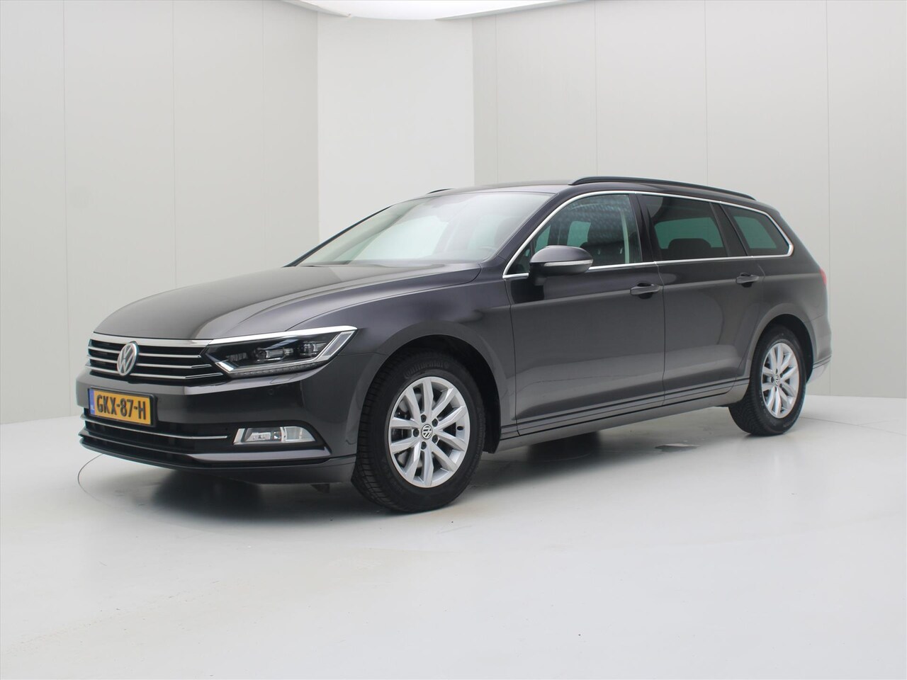 Volkswagen Passat Variant - 1.5 TSI 150pk 6-Bak Comfortline [ ACC+LED+CARPLAY+CLIMATE+STOELVERWARMING+CAMERA ] - AutoWereld.nl