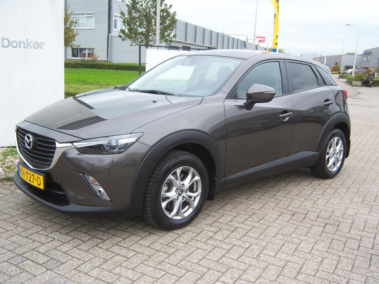 Mazda CX-3 - 2.0 SKYACTIV-G 120pk AUT TS+ Trekhaak - AutoWereld.nl