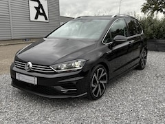 Volkswagen Golf Sportsvan - 1.4 TSI DSG R-Line Navi|Camera|Carplay|ACC|Trekhaak Zwart