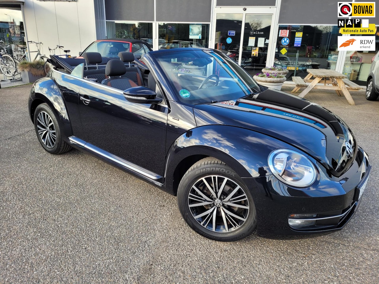 Volkswagen Beetle Cabriolet - 1.2 TSI Exclusive Series 1.2 TSI Exclusive Series - AutoWereld.nl