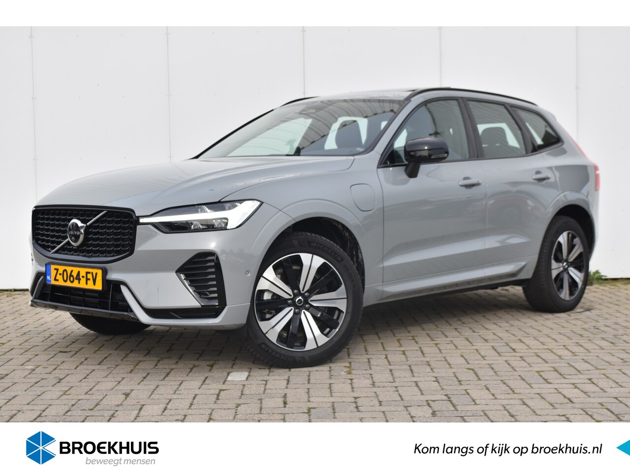 Volvo XC60 - Recharge T6 AWD Plus Dark #Blis #360Cam #LageKM! - AutoWereld.nl