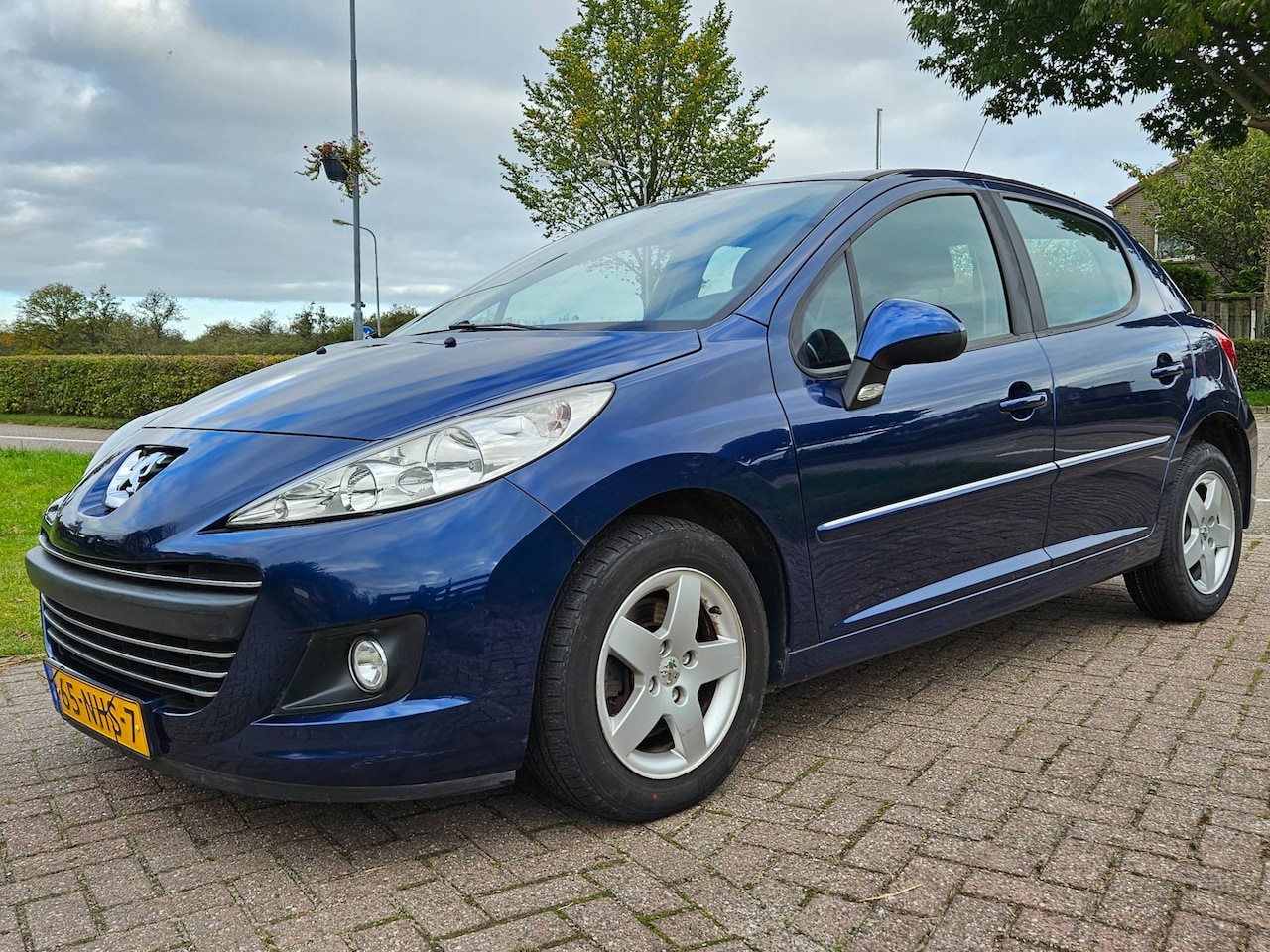 Peugeot 207 - 1.4 VTi 16V 95pk 5D - AutoWereld.nl