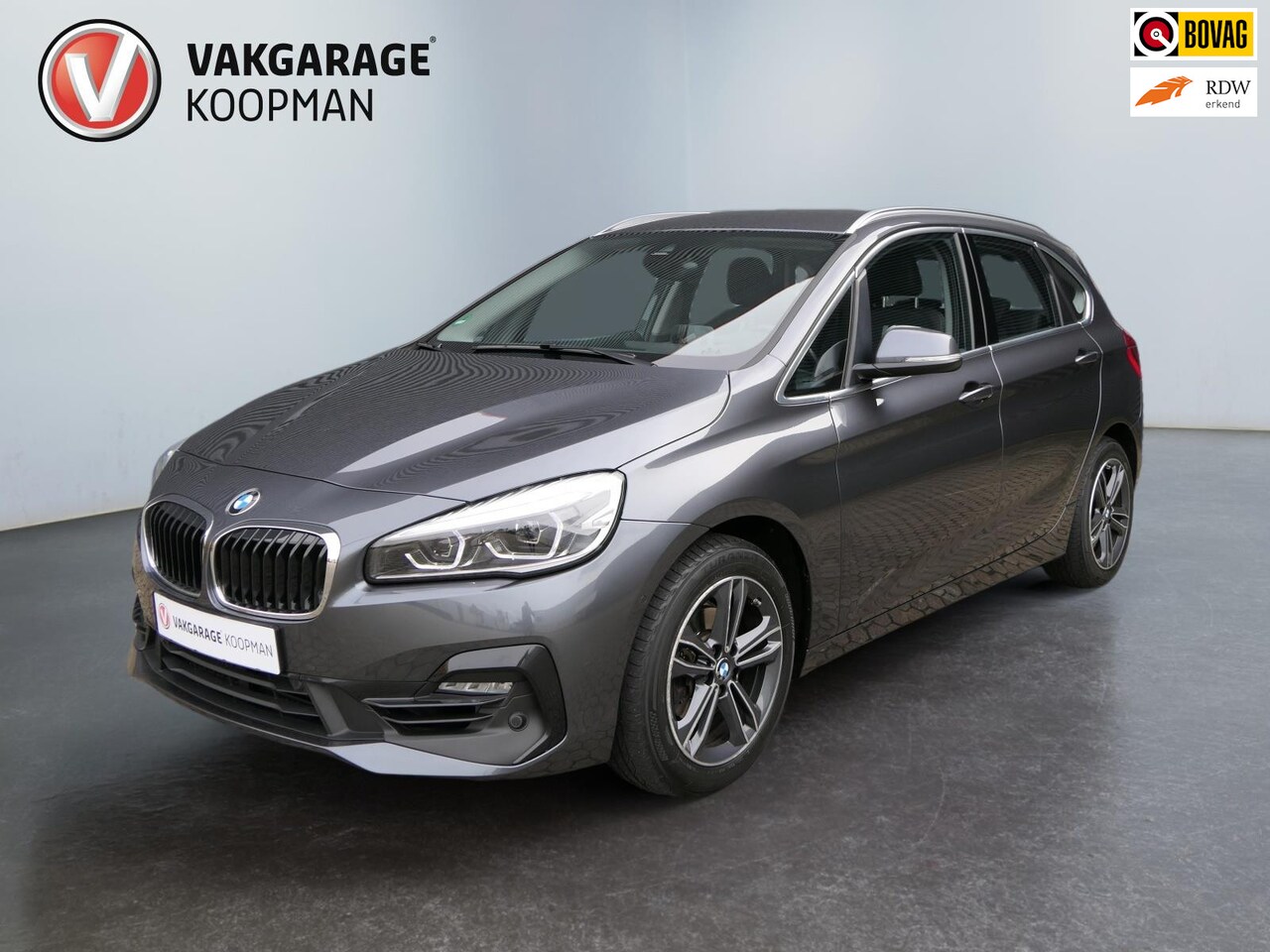 BMW 2-serie Active Tourer - 218i Executive Edition Led/Hud/Stoelverwarming/trekhaak - AutoWereld.nl