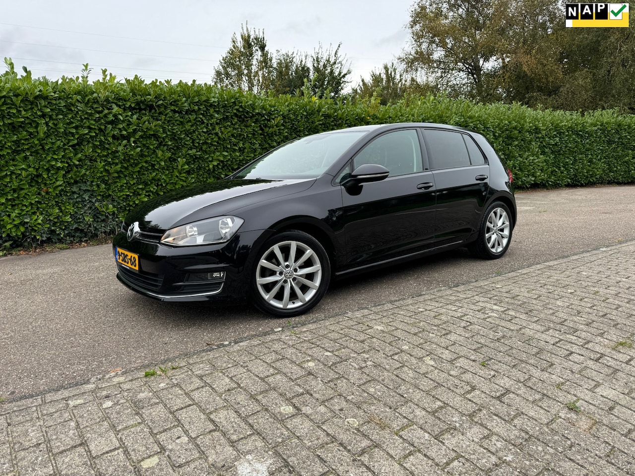 Volkswagen Golf - 1.4 TSI ACT Highline | Automaat | Navi - AutoWereld.nl