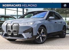 BMW iX - xDrive40 High Executive / Sportpakket / Laserlight / Comfort Access / Parking Assistant /