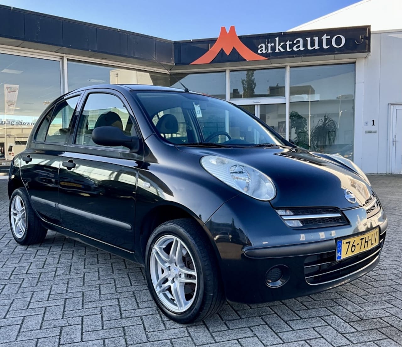 Nissan Micra - 1.2 Visia met Airco en Nieuwe Apk! - AutoWereld.nl