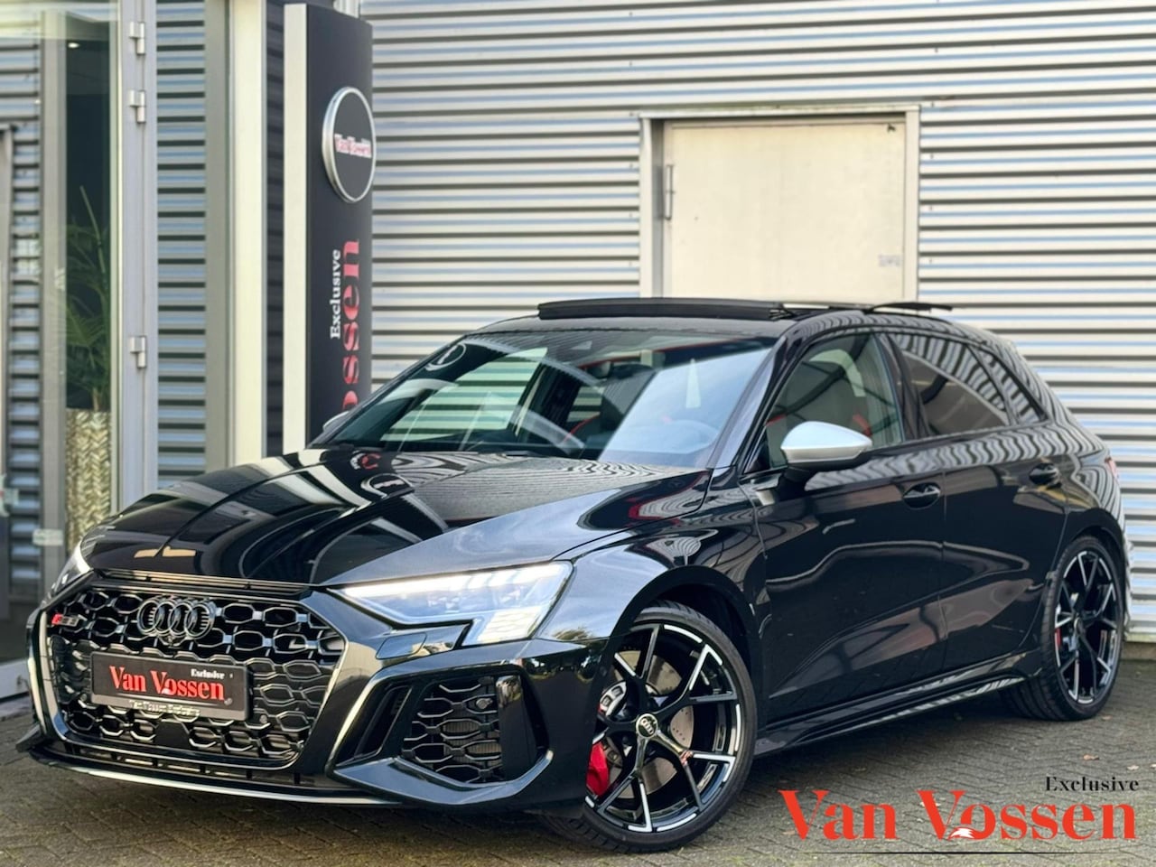 Audi RS3 - Sportback 2.5 TFSI Quattro|Pano|B&O|Memory|Matrix|Sfeer|360Cam|RS Stoelen|Volleer|400PK - AutoWereld.nl