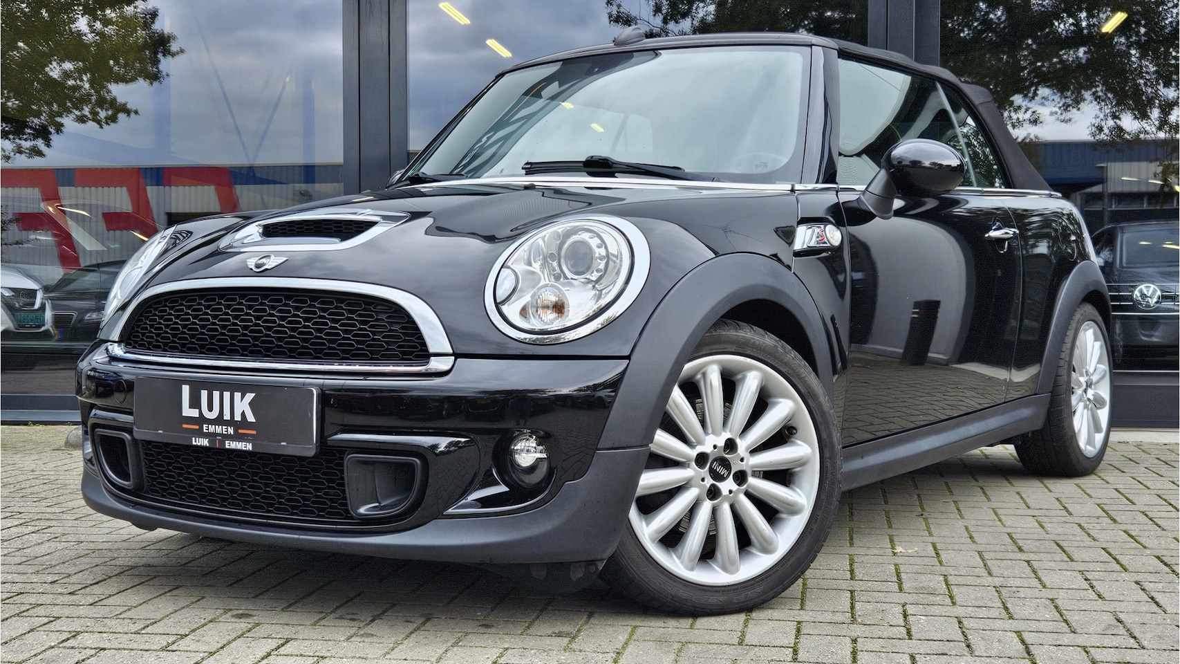 MINI Cabrio - Mini 1.6 Cooper S Chili + XENON + VOLLEER + HARMAN KARDON + NAVIGATIE - AutoWereld.nl