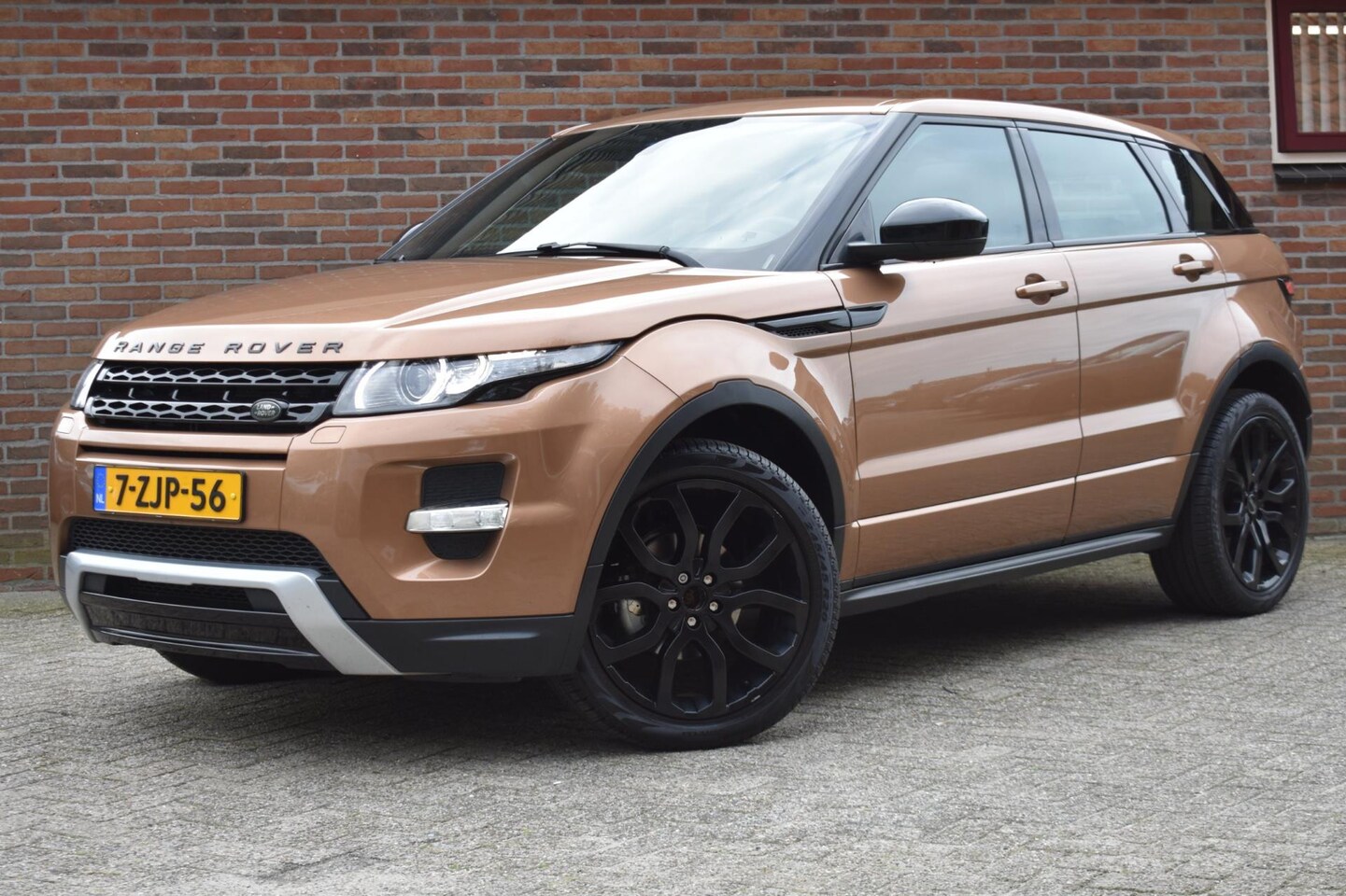 Land Rover Range Rover Evoque - 2.2 eD4 2WD Prestige '15 Pano Leder Clima Navi - AutoWereld.nl