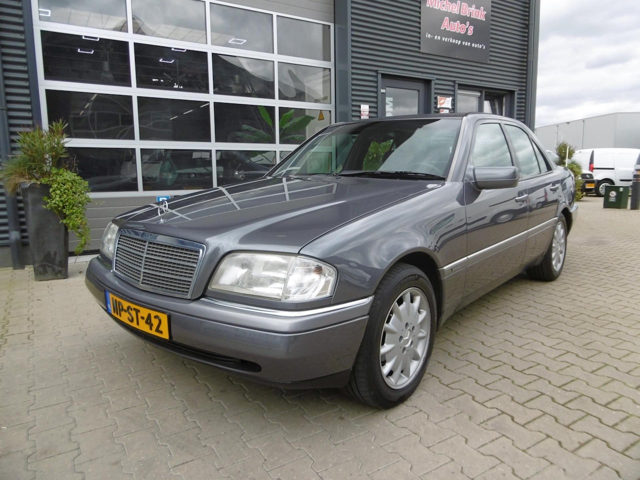 Mercedes-Benz C-klasse - 180 Esprit Benzine Youngtimer - AutoWereld.nl