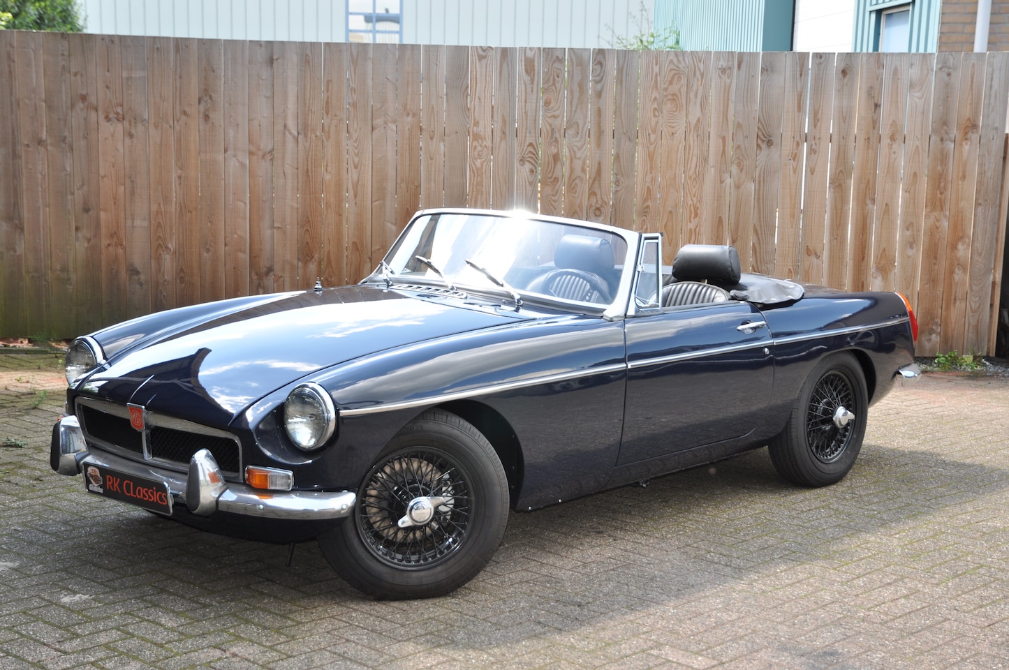 MG B type - Roadster - AutoWereld.nl