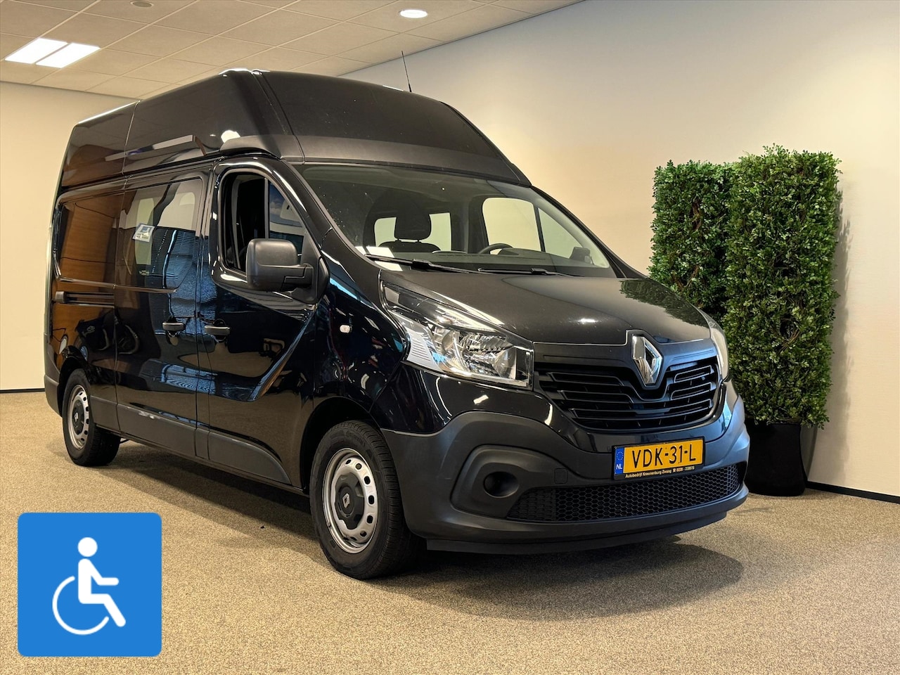 Renault Trafic - L2H2 Rolstoelbus - AutoWereld.nl