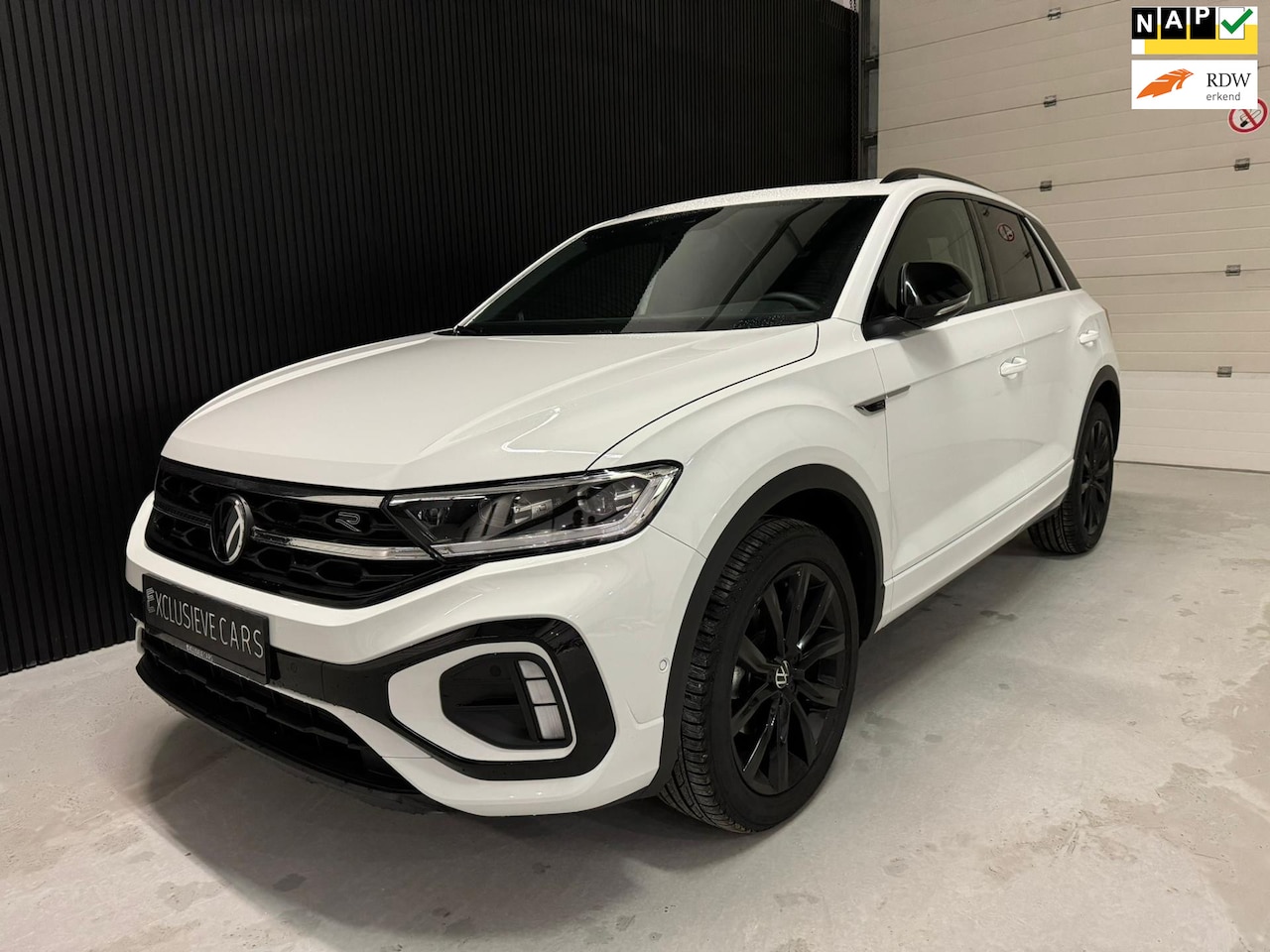 Volkswagen T-Roc - 1.5 TSI 3xR-Line /pano/keyless/carplay/navi/ - AutoWereld.nl