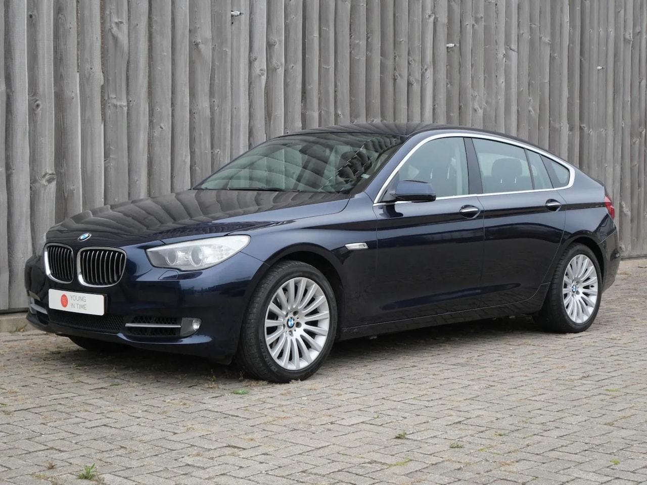 BMW 5-serie Gran Turismo - 535i High Executive - ORIG NL - Navi - PDC - AutoWereld.nl