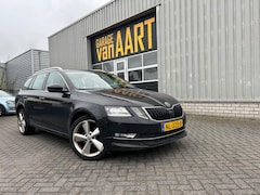 Skoda Octavia Combi - 1.4 TSI Greentech Style Business | CAMERA | XENON | STOEL VERW | NAVI |