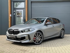 BMW 1-serie - M135i xDrive High Executive 50 jaar editie Frozen Grey VOL OPTIES