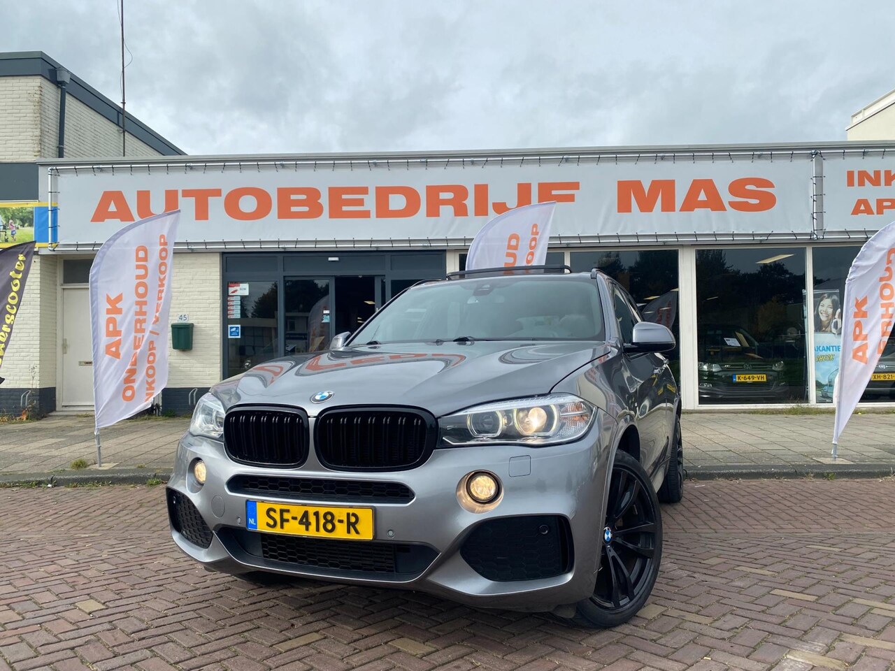 BMW X5 - XDrive30d M-Pakket Pano Trekhaak Head-Up Airco Cruise Control - AutoWereld.nl