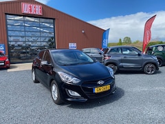 Hyundai i30 - 1.6 GDI I-MOTION PLUS TREKHAAK