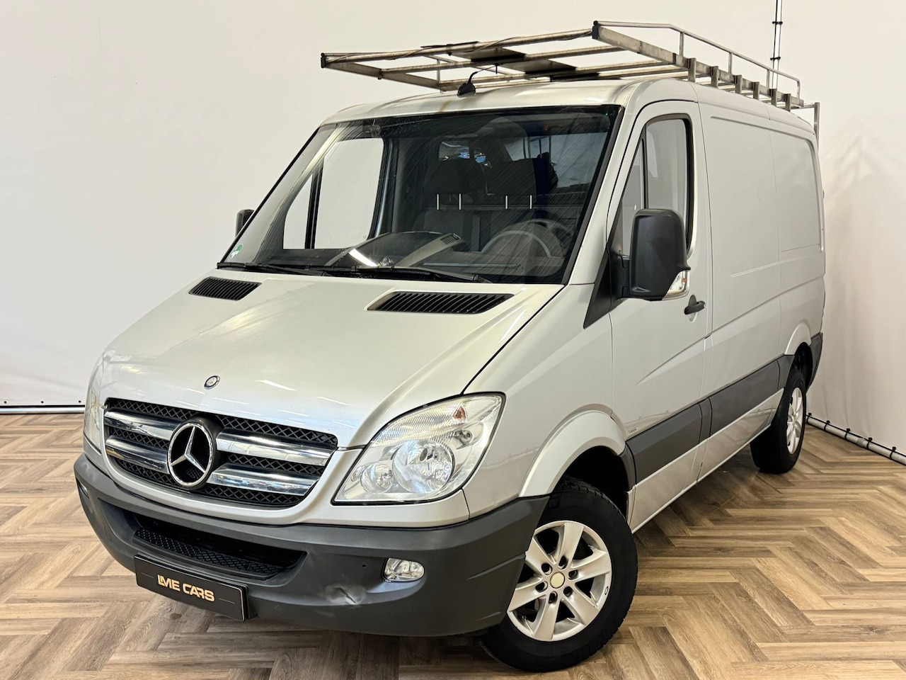 Mercedes-Benz Sprinter - 210 2.2 CDI 325 HD. AUTOMAAT, INRUIL MOGELIJK! - AutoWereld.nl