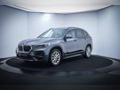 BMW X1 - 20iA X-Dr. SPORT-LINE Plus FULL LED/CAMERA/STOELVERW/1e Eig